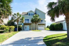 Southern Breeze by Oak Island Accommodations
